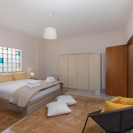 Bon Bonheur * עיר רודוס