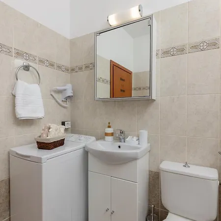 Bon Bonheur * עיר רודוס