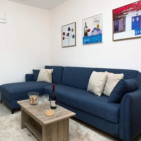 Bon Bonheur Rhodes City